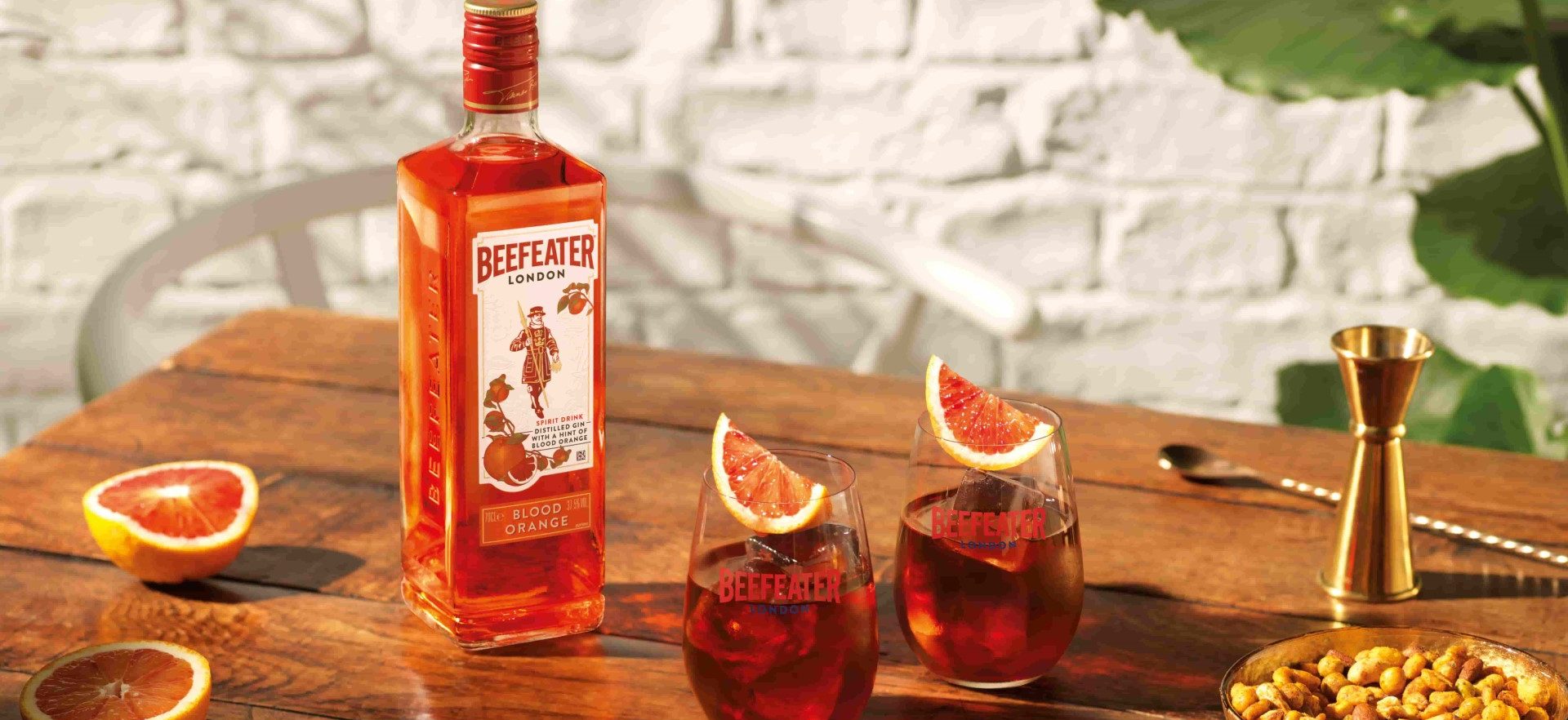 beefeater blood orange sunset negroni cocktail 1 aspect ratio 1647 756