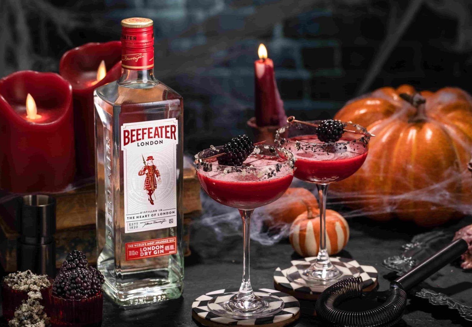 beefeater london dry gin bat berry sour cocktail aspect ratio 260 180